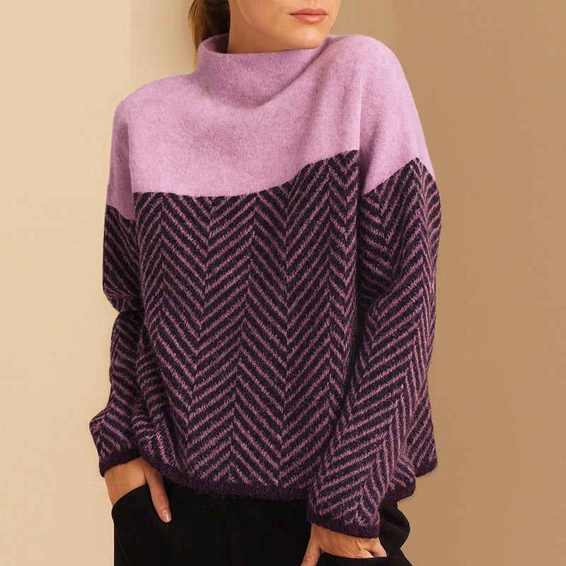 Women’s Chevron Pattern Oversized High-Neck Sweater