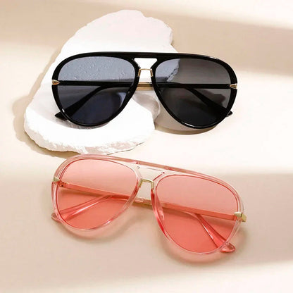 Oversized Aviator Frame Sunglasses with Tinted Lenses