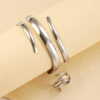 Women’s Open Curve Bracelet and Ring Set