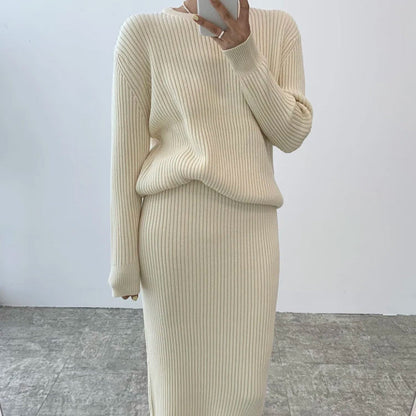 Emie Daly Elegant Knitted Set