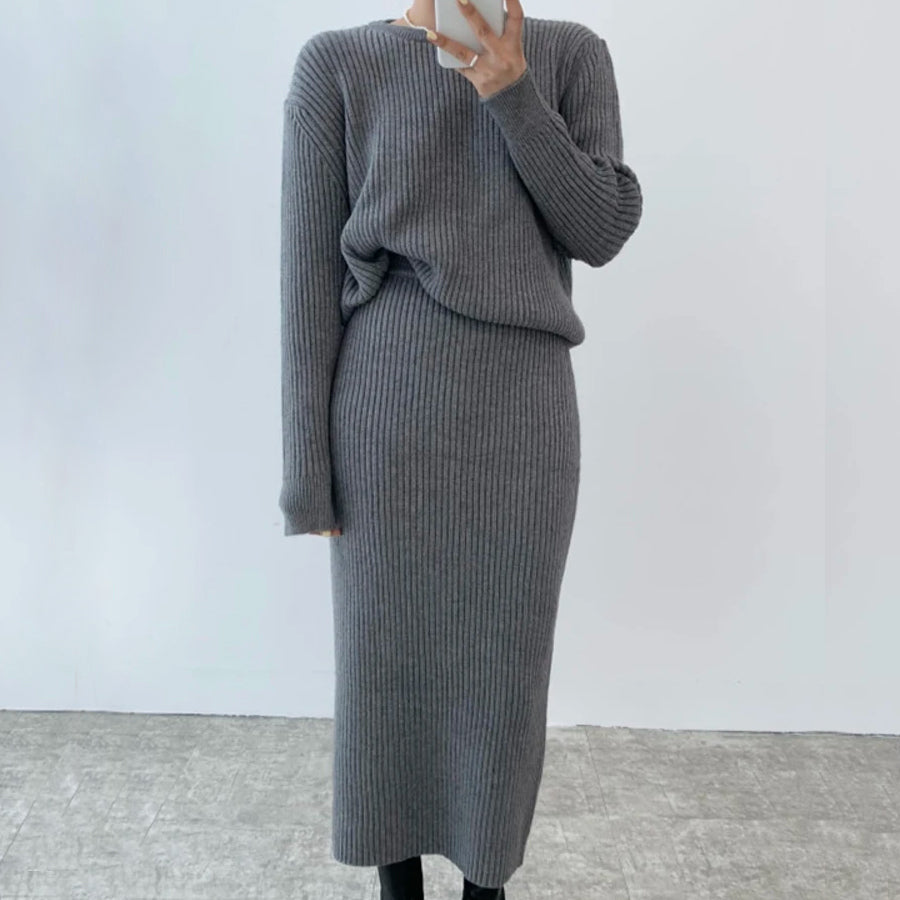 Emie Daly Elegant Knitted Set